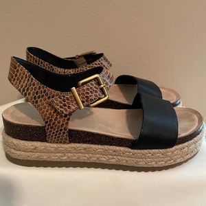 Crown Vintage Sandals